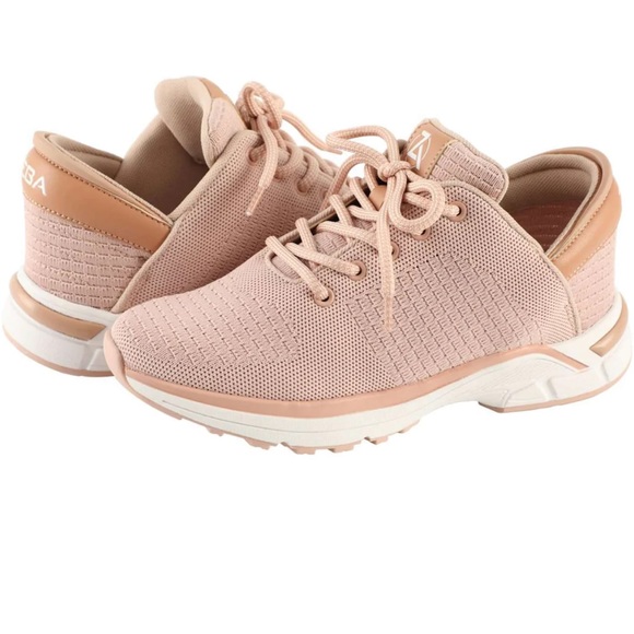 zeba Shoes Zeba Blush Size 65 Sneakers Poshmark